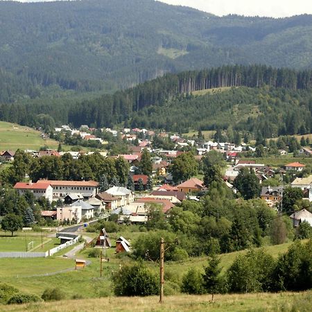Penzion Fantazia Michalova - Brezno-Muranska Planina Buitenkant foto