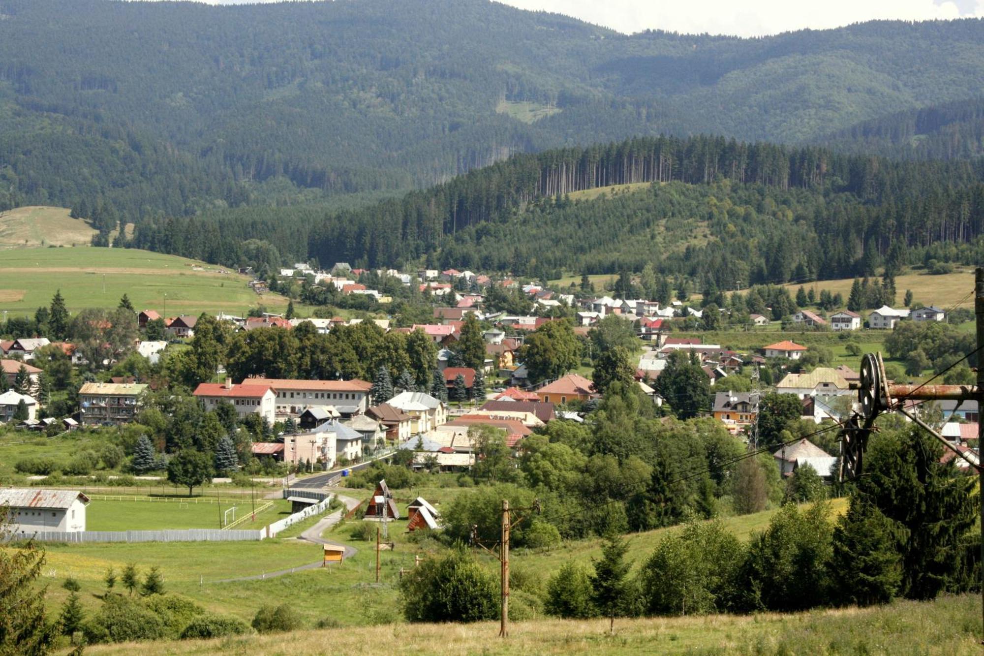 Penzion Fantazia Michalova - Brezno-Muranska Planina Buitenkant foto